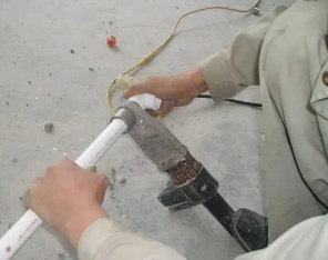 商南漏水维修电话